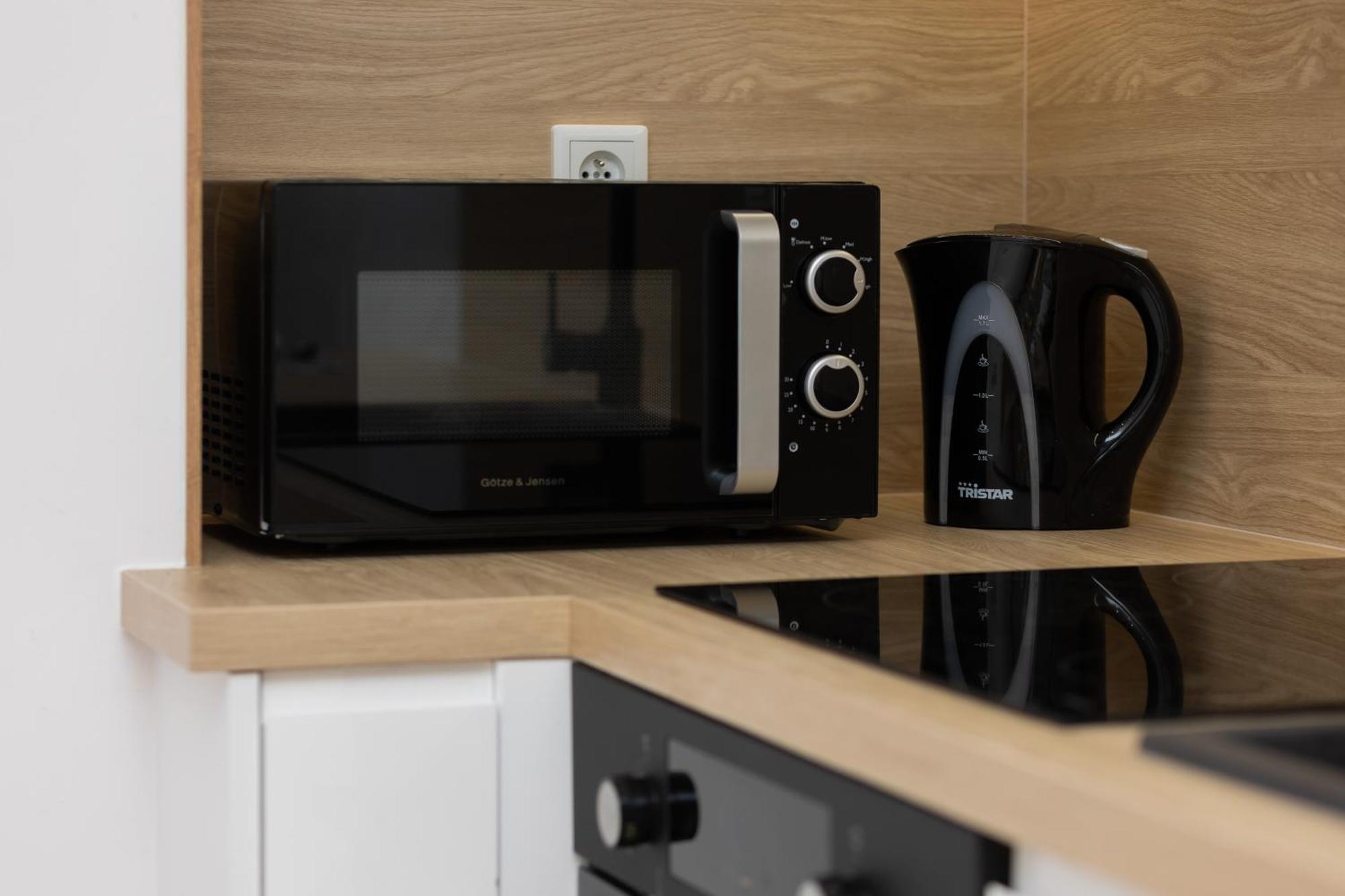Modern With Balcony Near Aleje Jerozolimskie By Renters Butas
