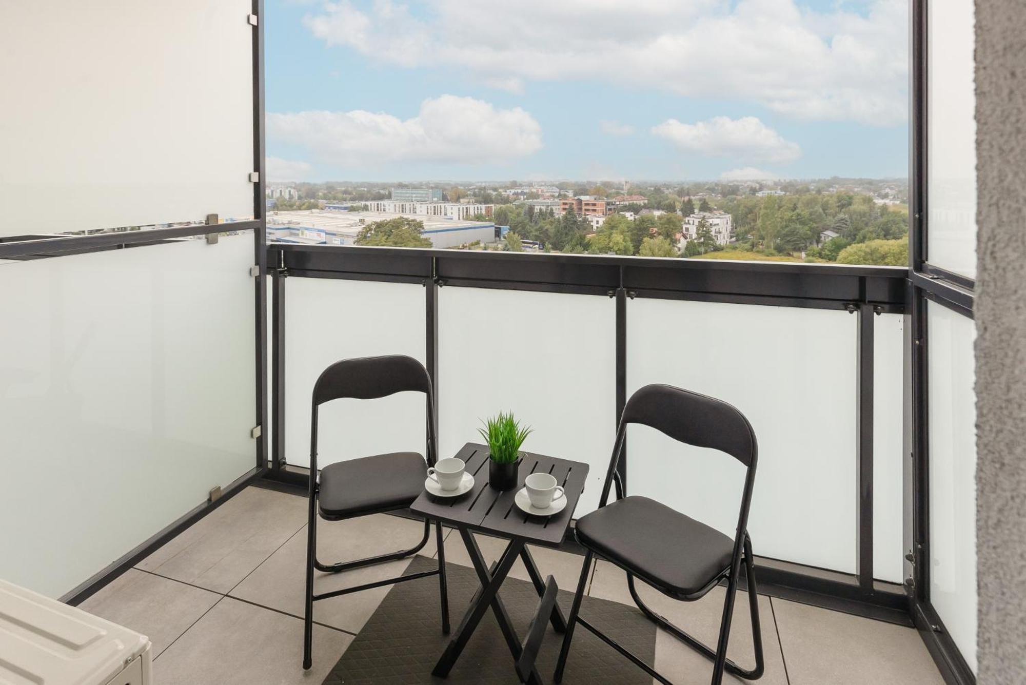 Modern With Balcony Near Aleje Jerozolimskie By Renters *